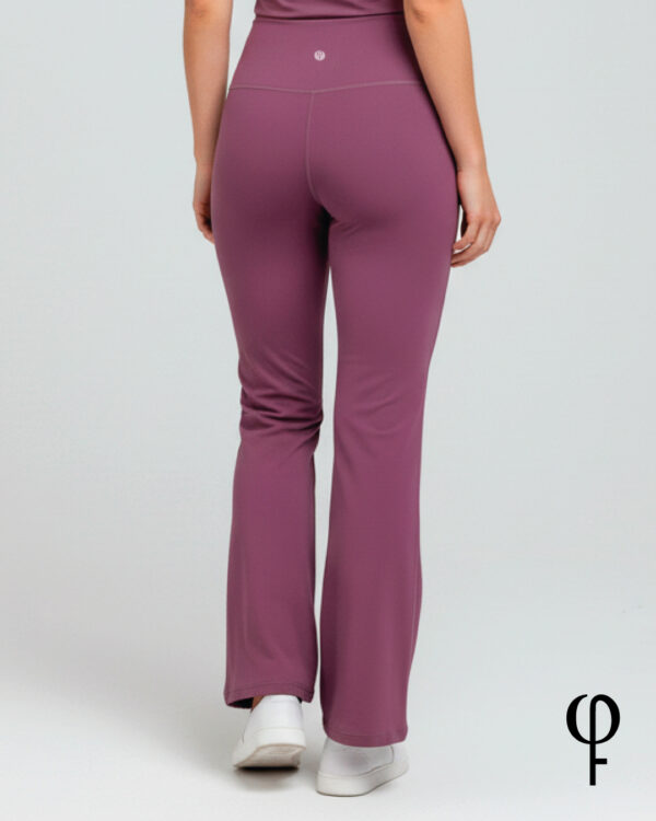 Pantalón - Image 9